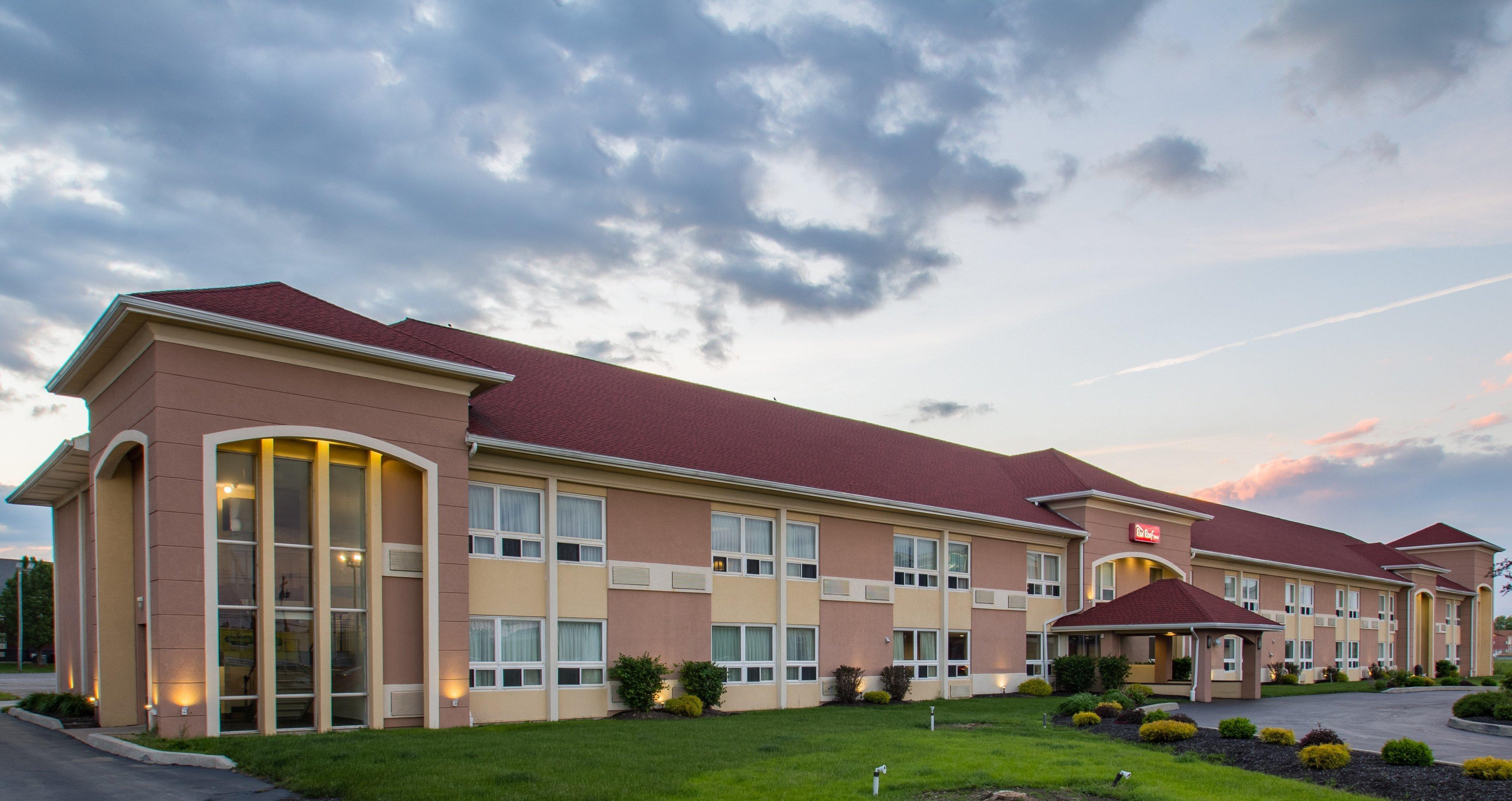 Red Roof Inn Batavia Exterior photo