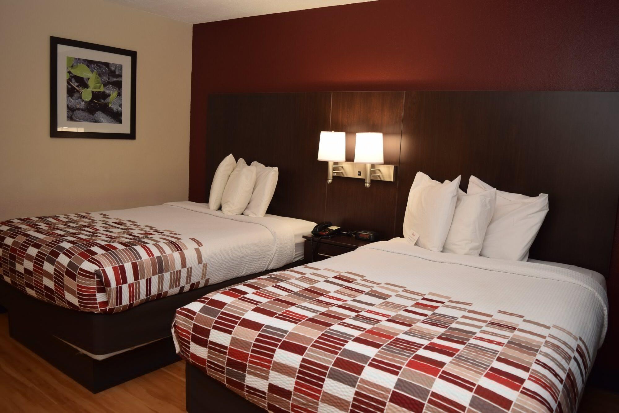 Red Roof Inn Batavia Exterior photo